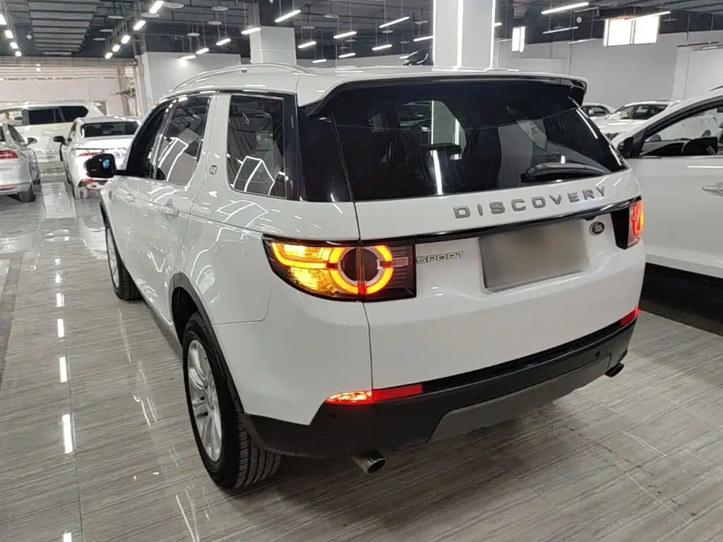 Land Rover Discovery Sport — фото 5