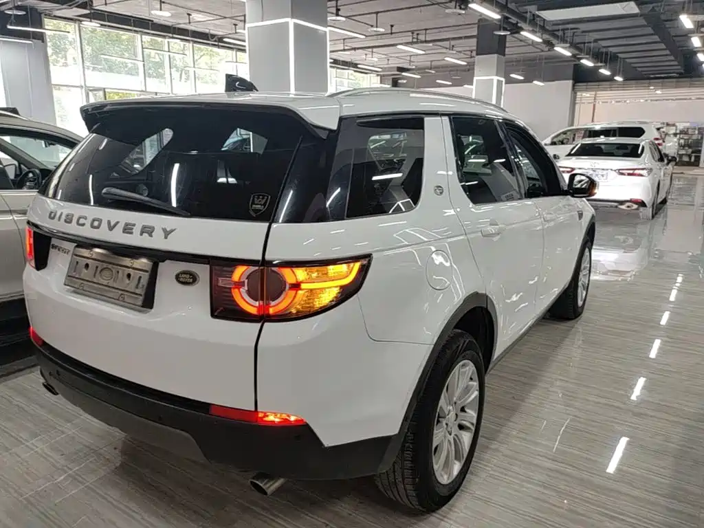 Land Rover Discovery Sport — фото 7