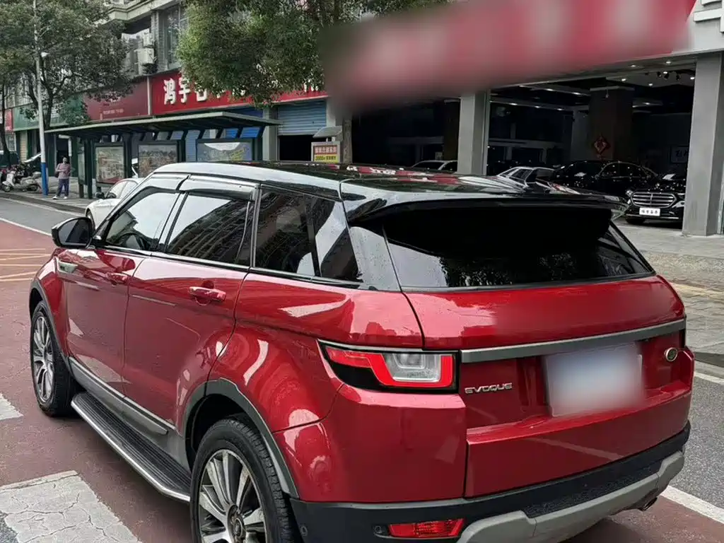 Land Rover Evoque — фото 4