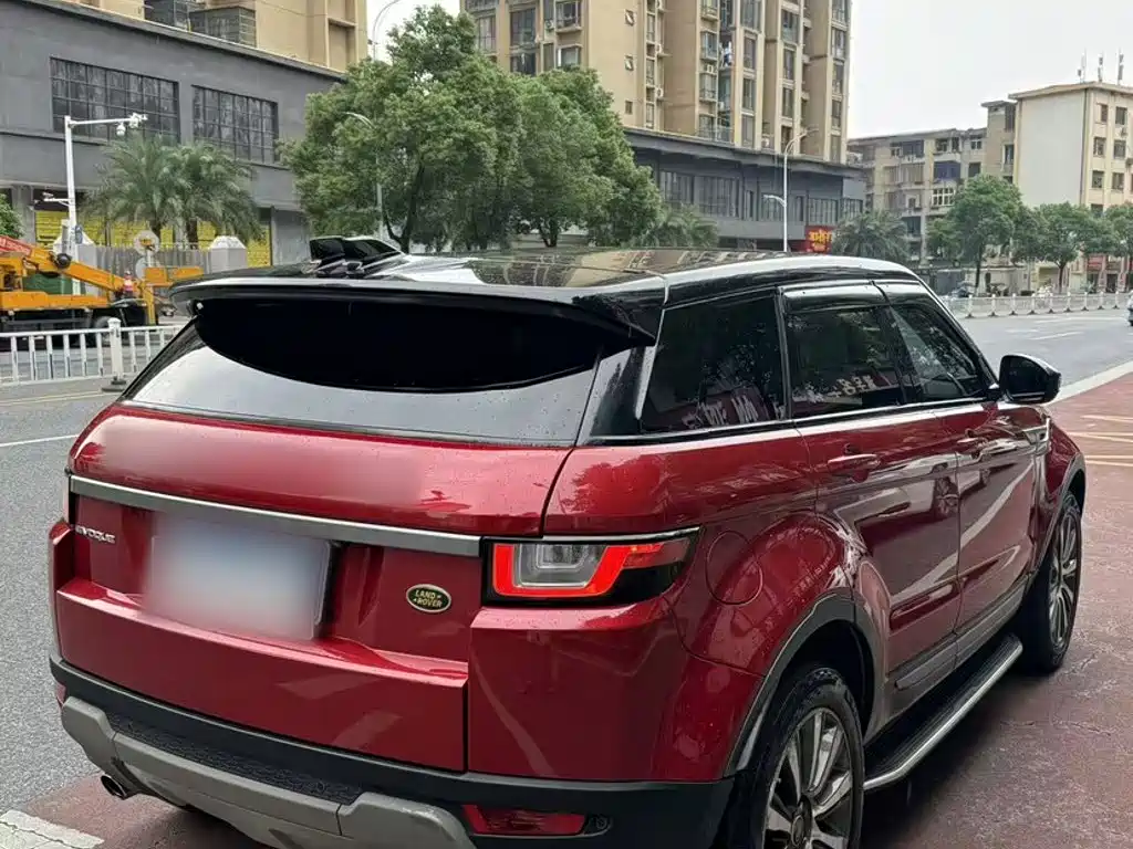Land Rover Evoque — фото 6