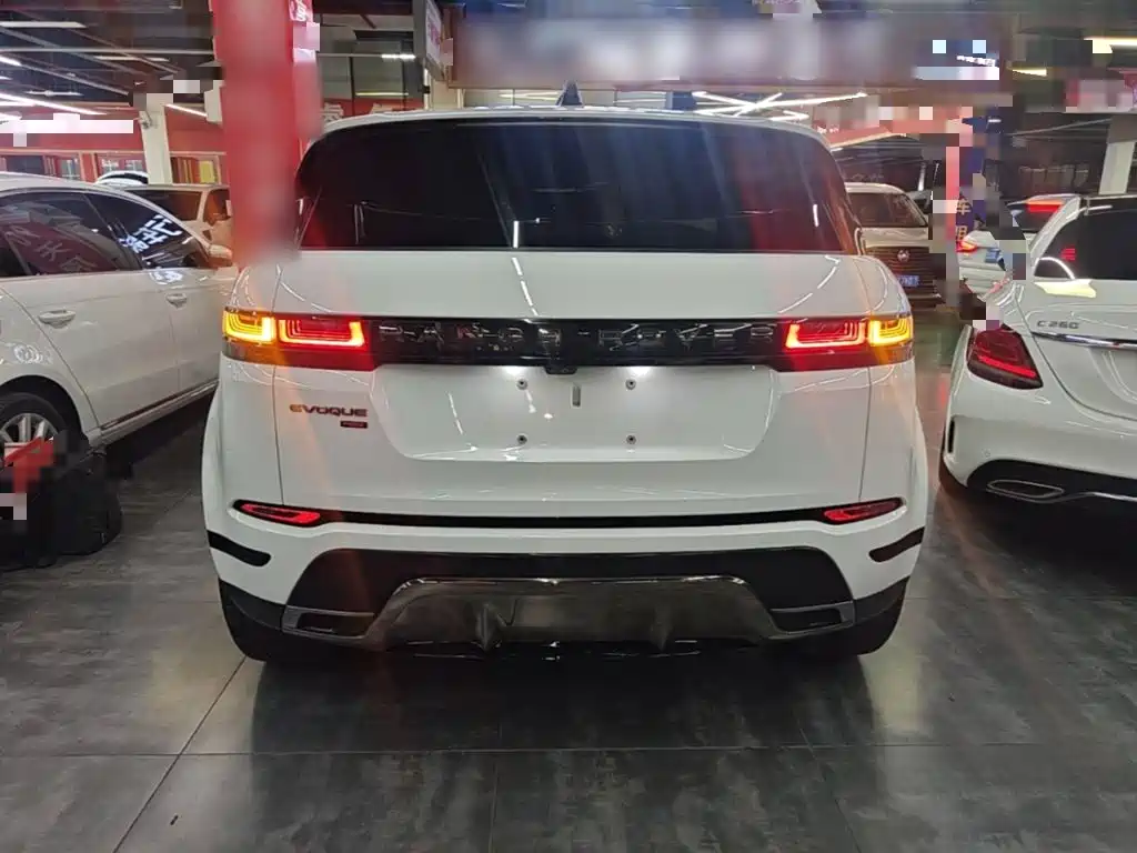 Land Rover Evoque — фото 6