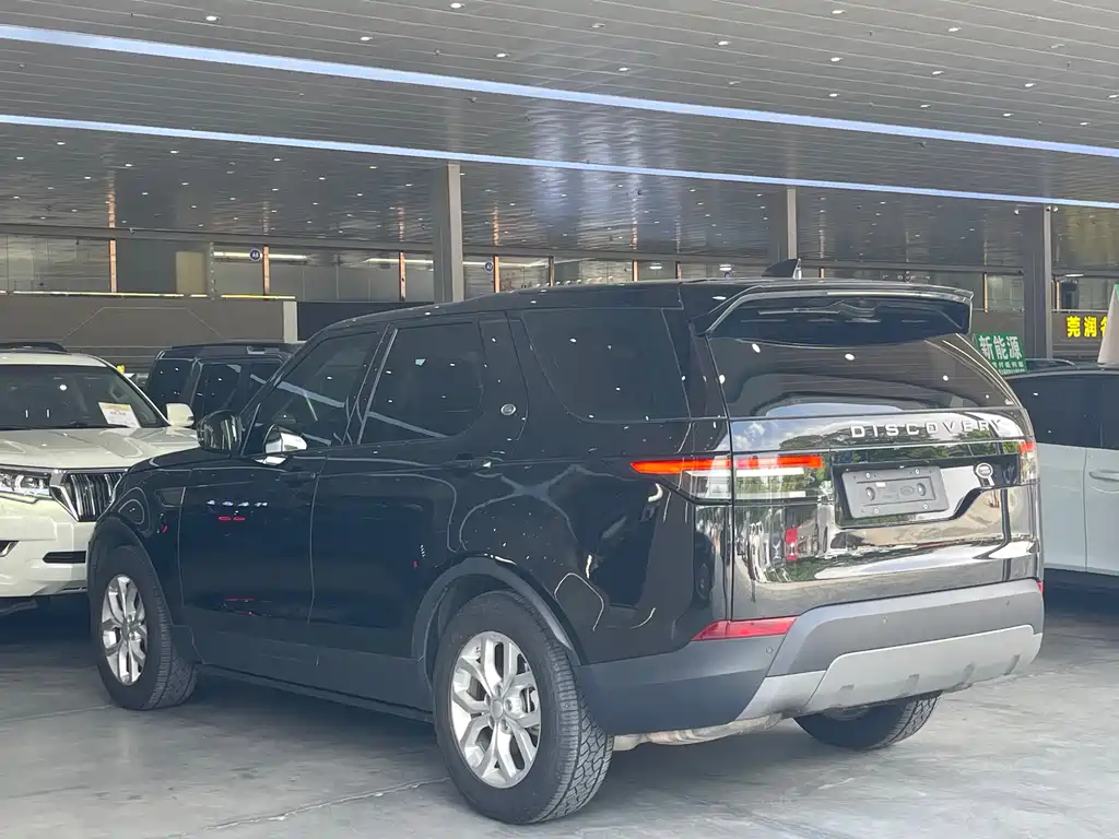 Land Rover Discovery — фото 15