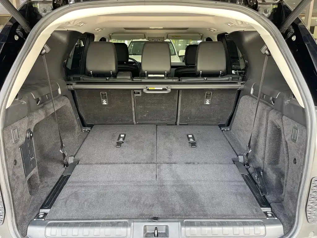 Land Rover Discovery — фото 20