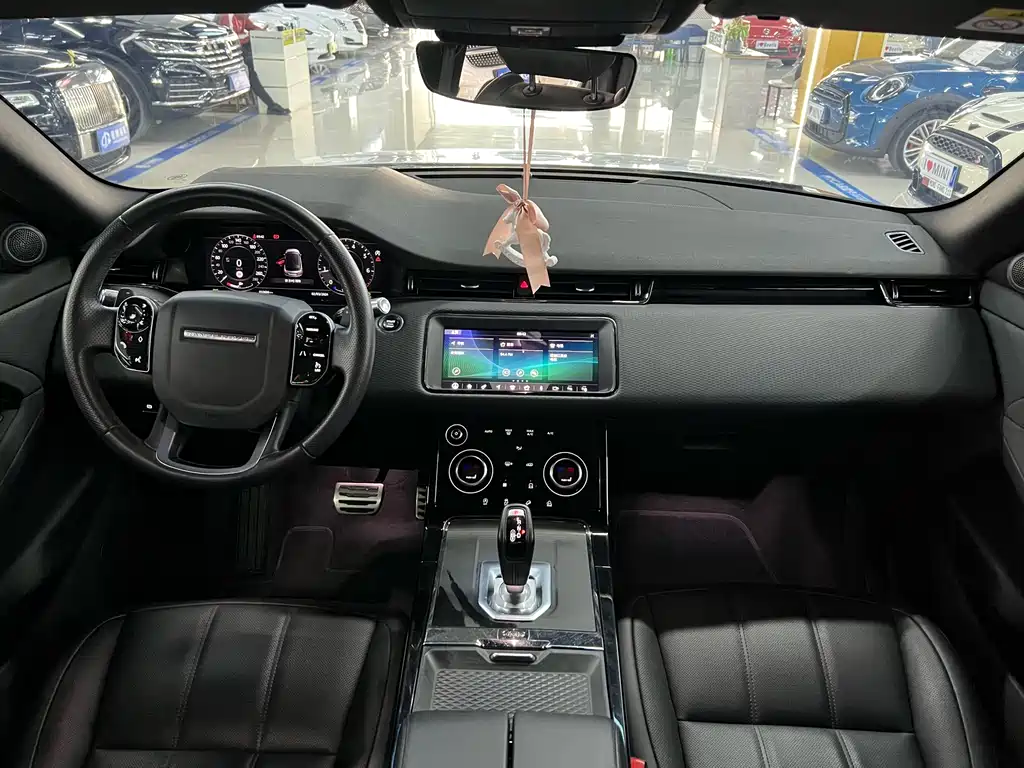 Land Rover Evoque — фото 8