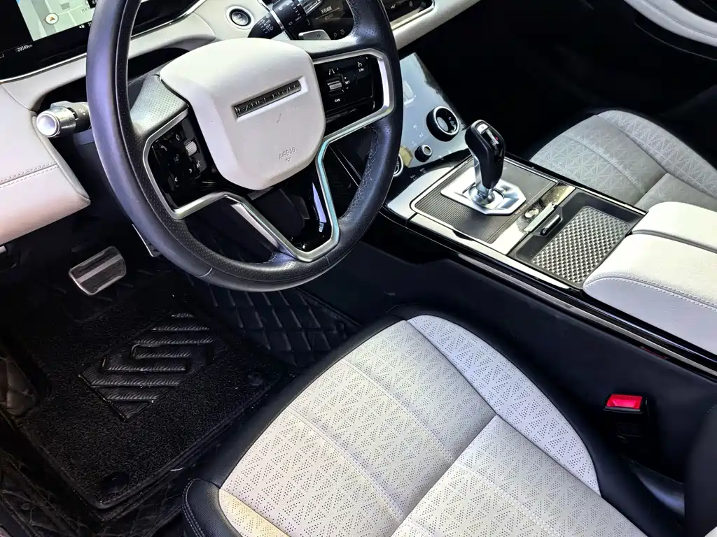 Land Rover Evoque — фото 3