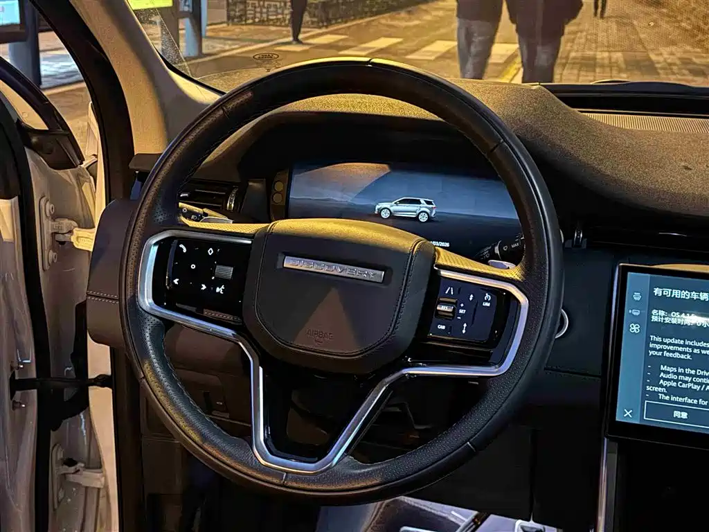 Land Rover Discovery Sport — фото 22