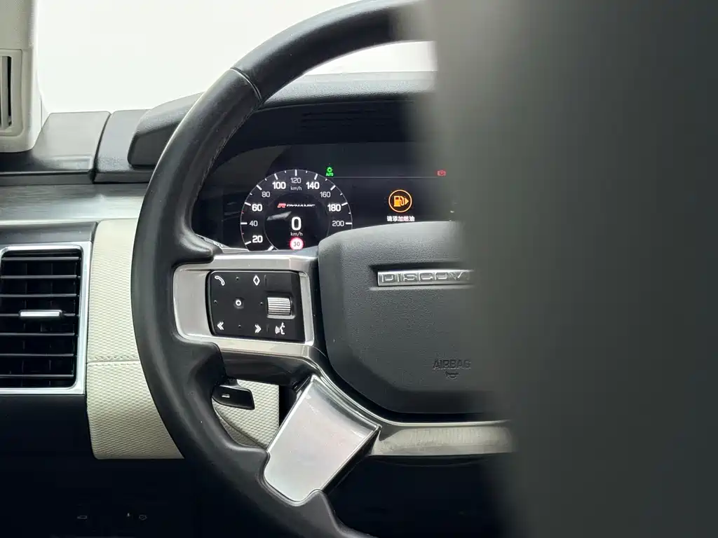 Land Rover Discovery — фото 10