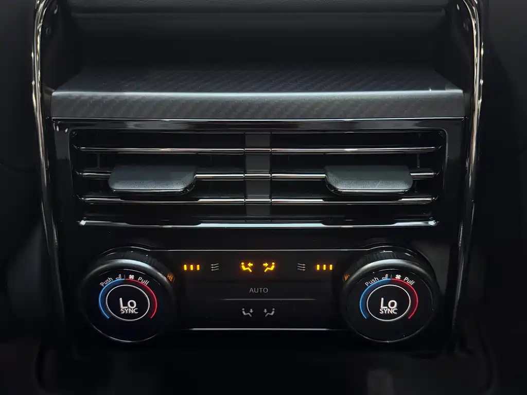Land Rover Sport — фото 19