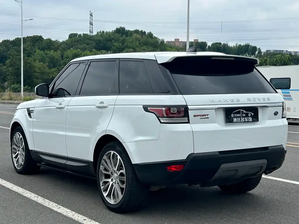 Land Rover Sport — фото 19