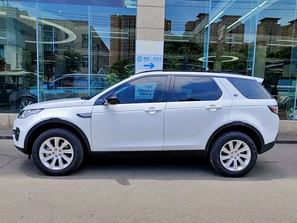 Land Rover Discovery Sport — фото 3