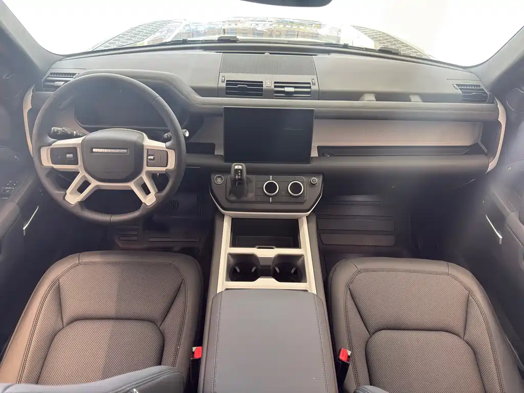Land Rover Defender — фото 14