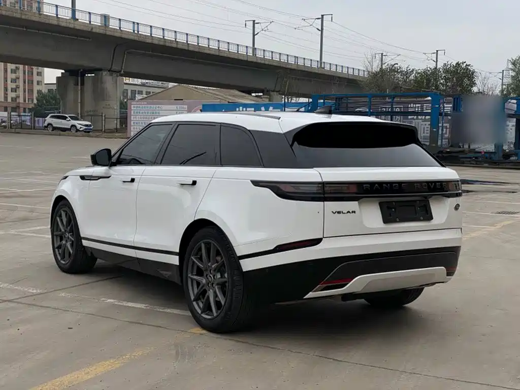 Land Rover Velar — фото 6