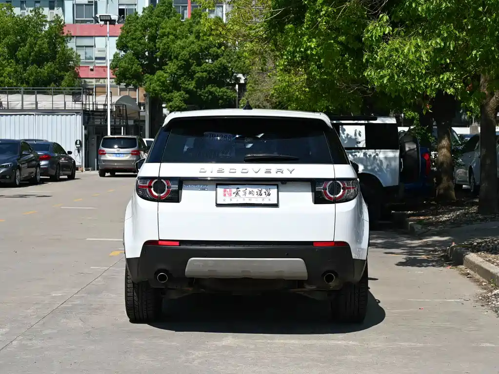 Land Rover Discovery Sport — фото 5