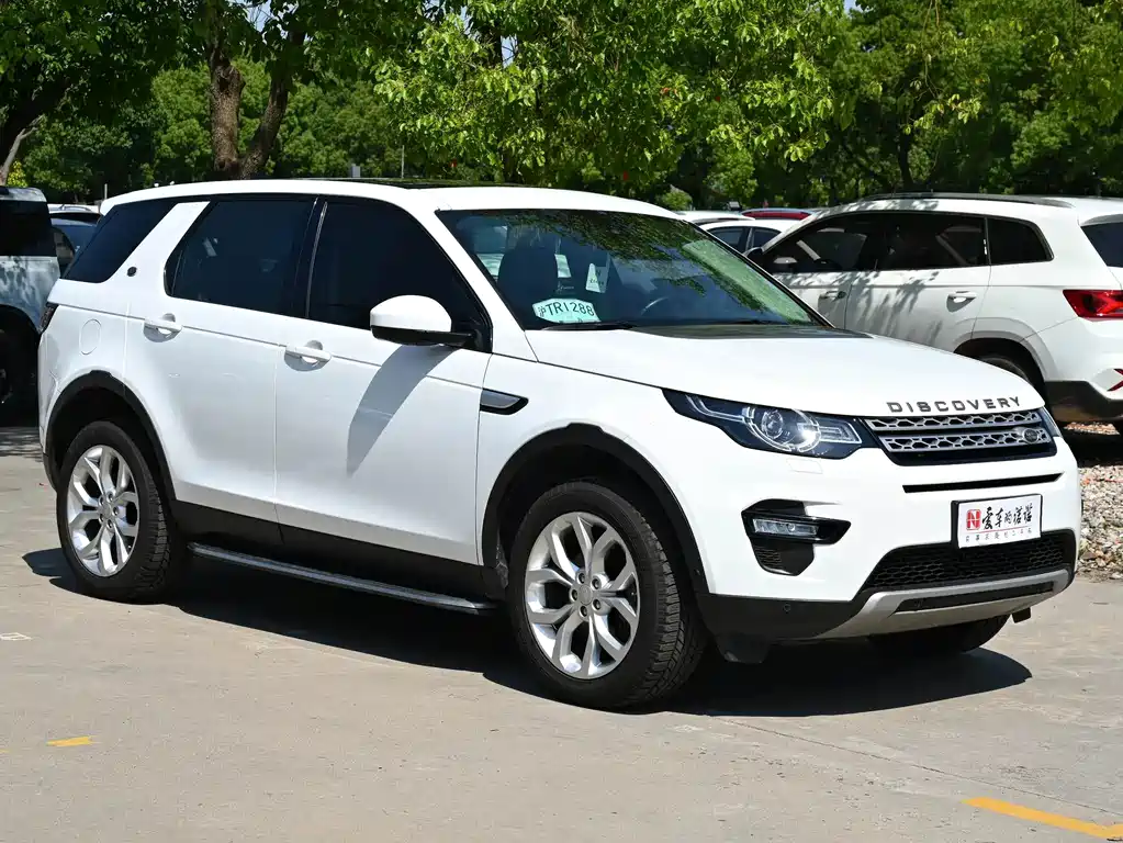 Land Rover Discovery Sport — фото 8