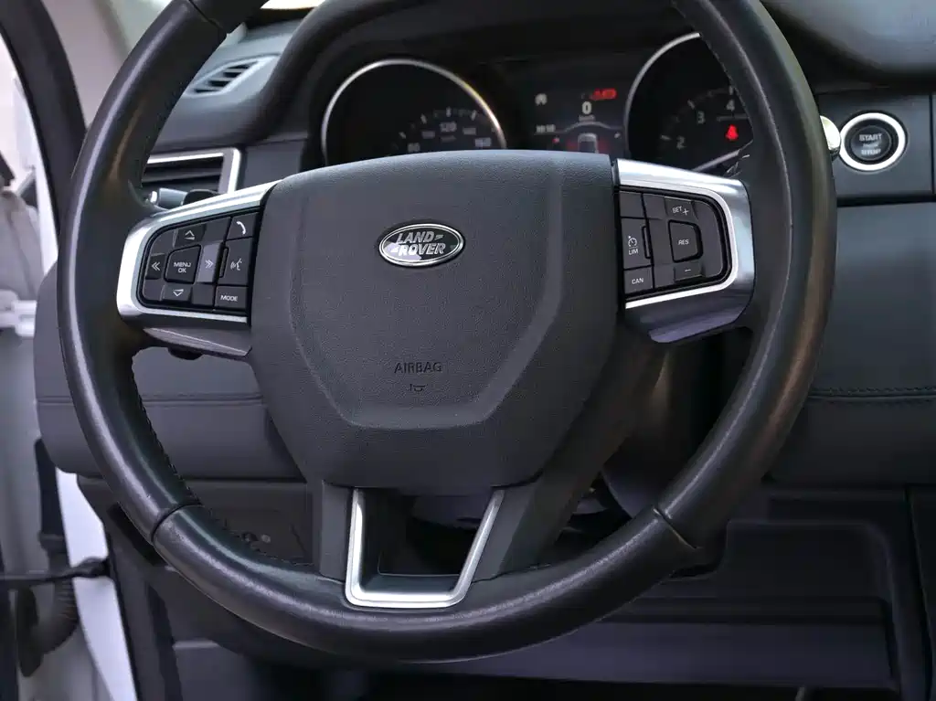 Land Rover Discovery Sport — фото 10