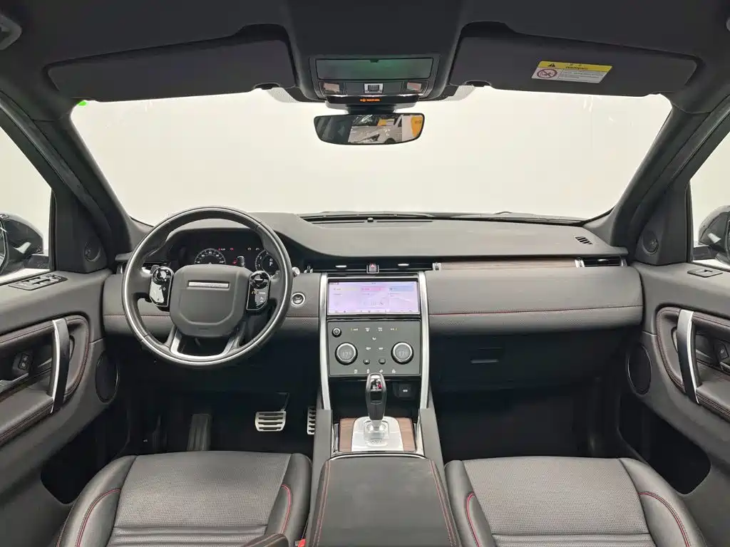 Land Rover Discovery Sport — фото 22