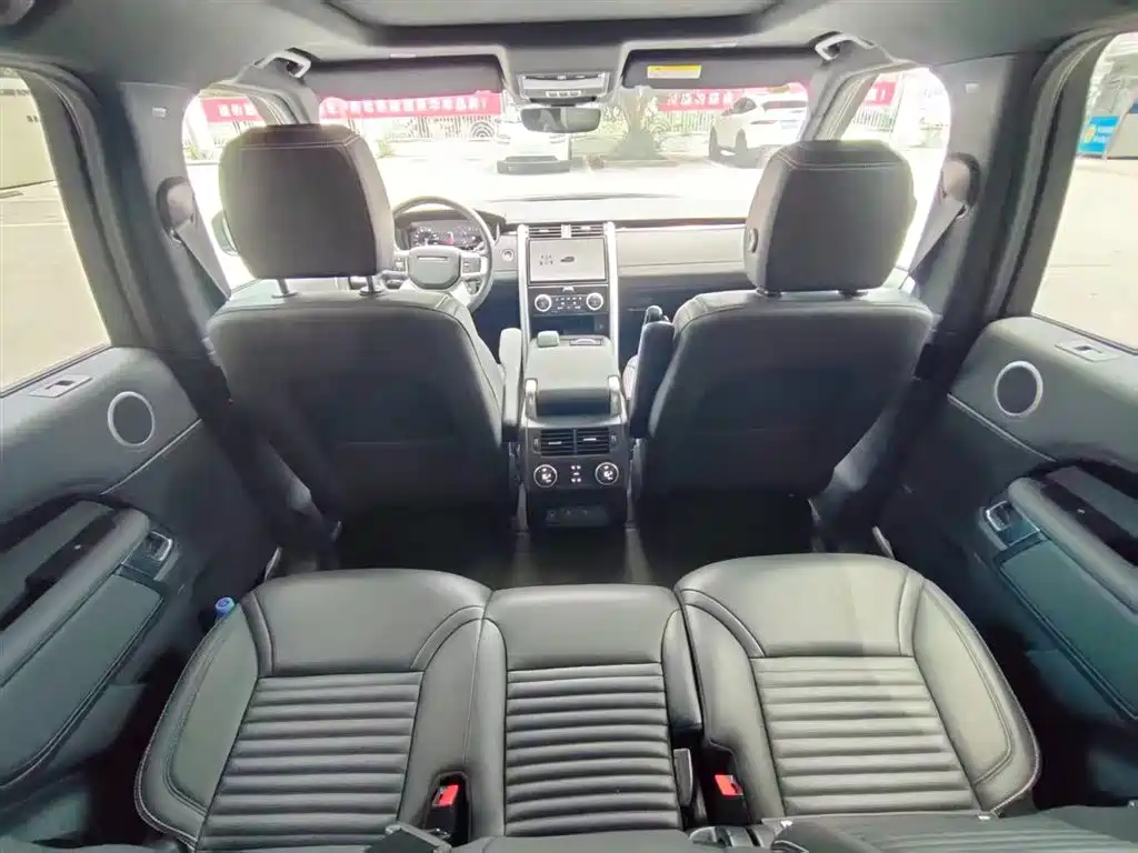 Land Rover Discovery — фото 14