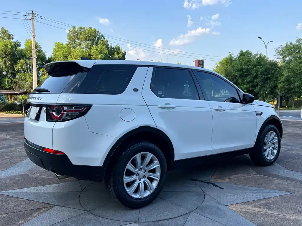 Land Rover Discovery Sport — фото 4