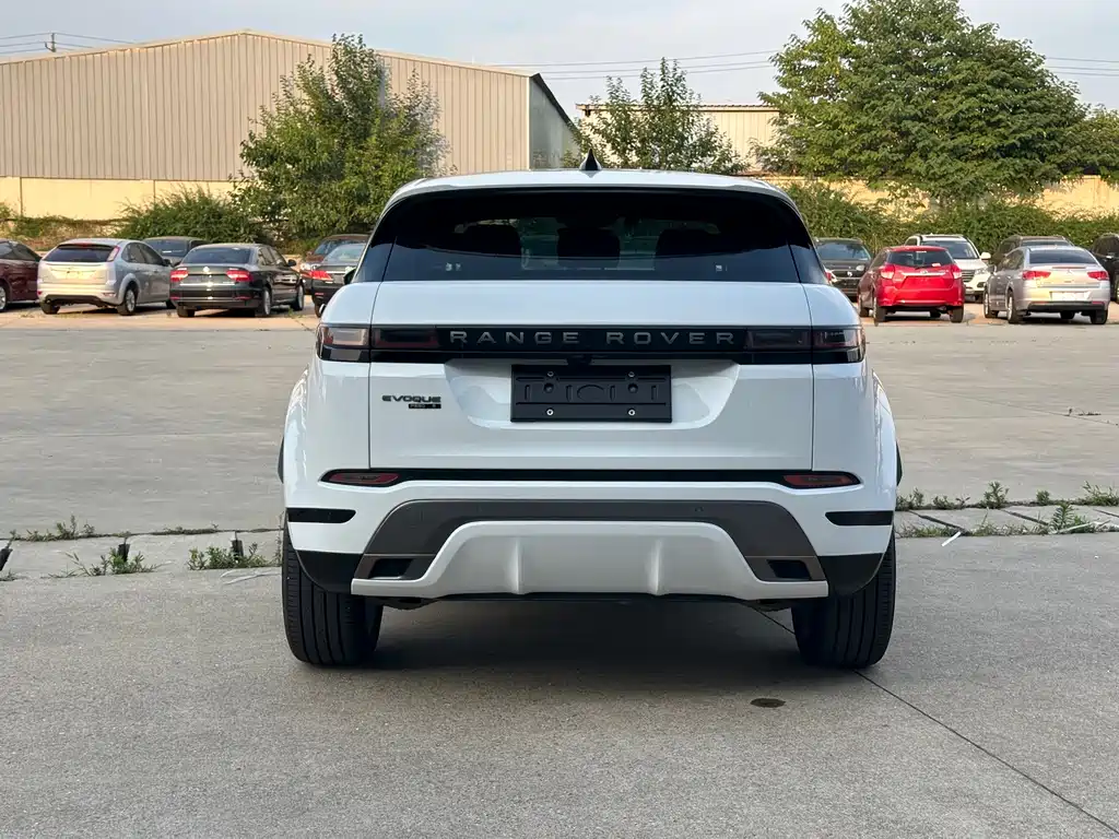 Land Rover Evoque — фото 10