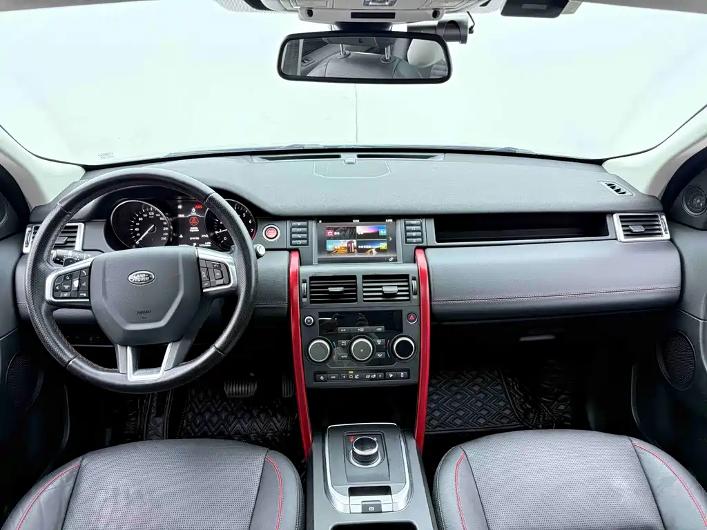 Land Rover Discovery Sport — фото 8