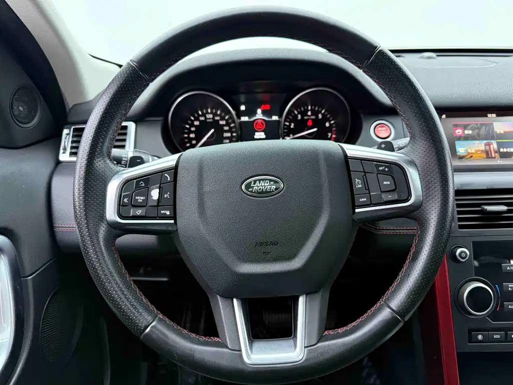 Land Rover Discovery Sport — фото 9