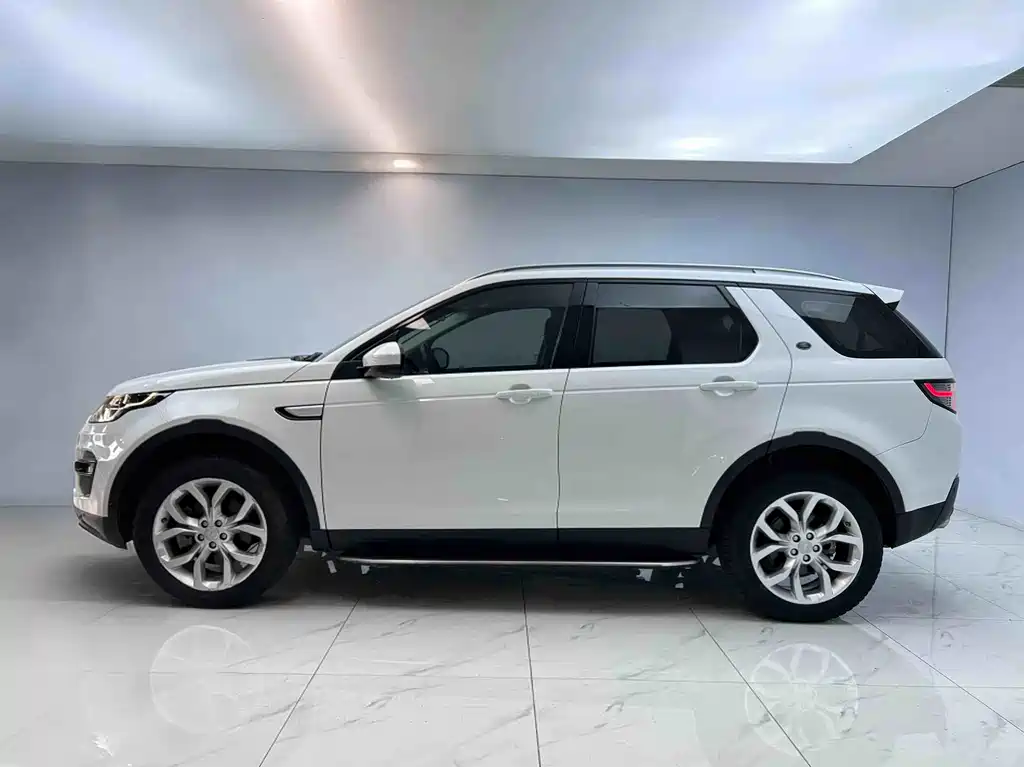 Land Rover Discovery Sport — фото 4