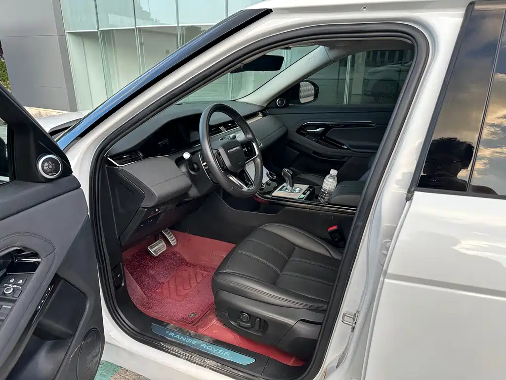 Land Rover Evoque — фото 4