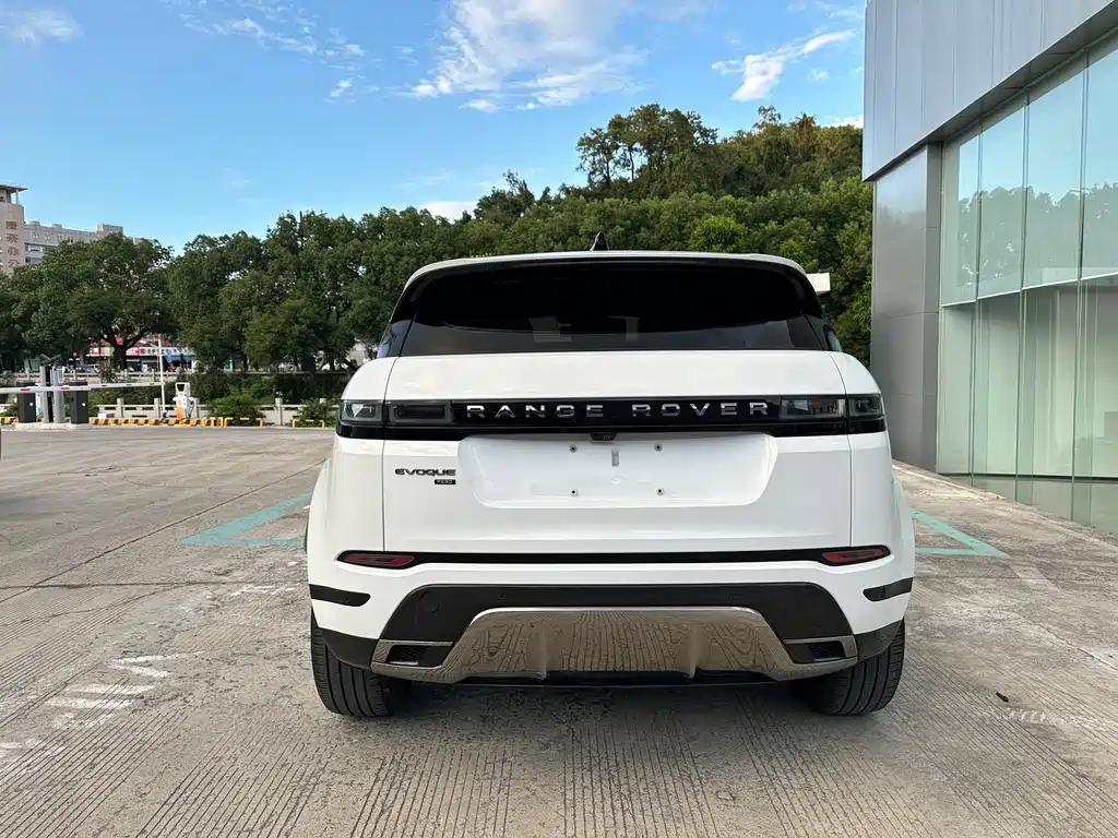 Land Rover Evoque — фото 8