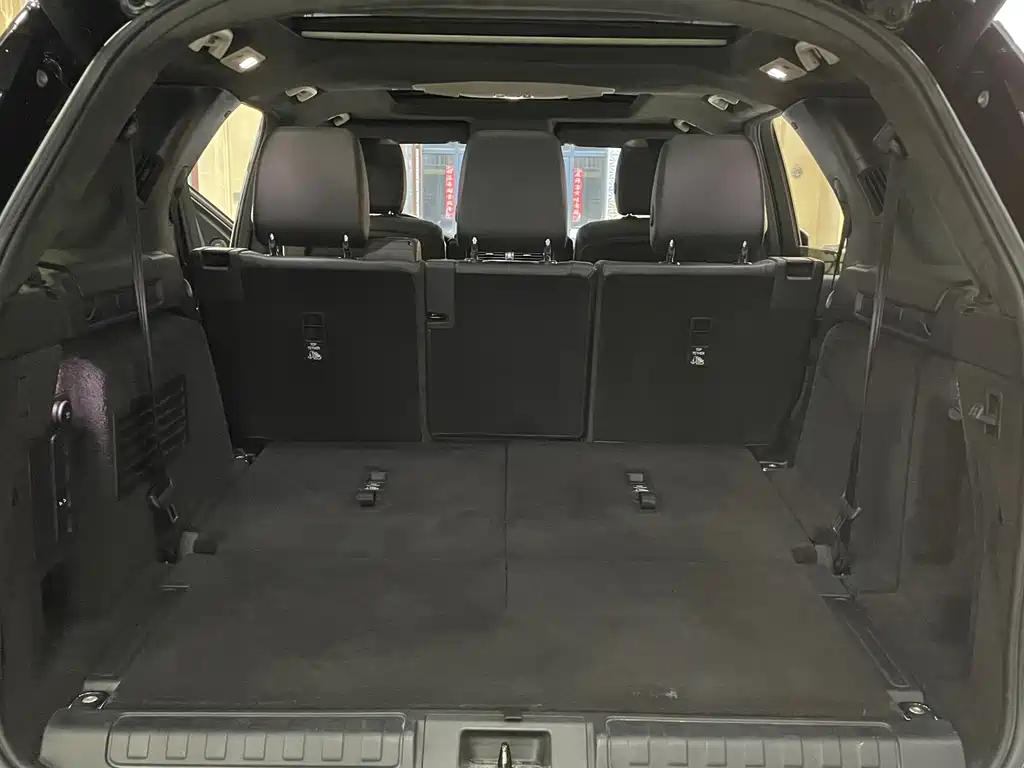 Land Rover Discovery — фото 18