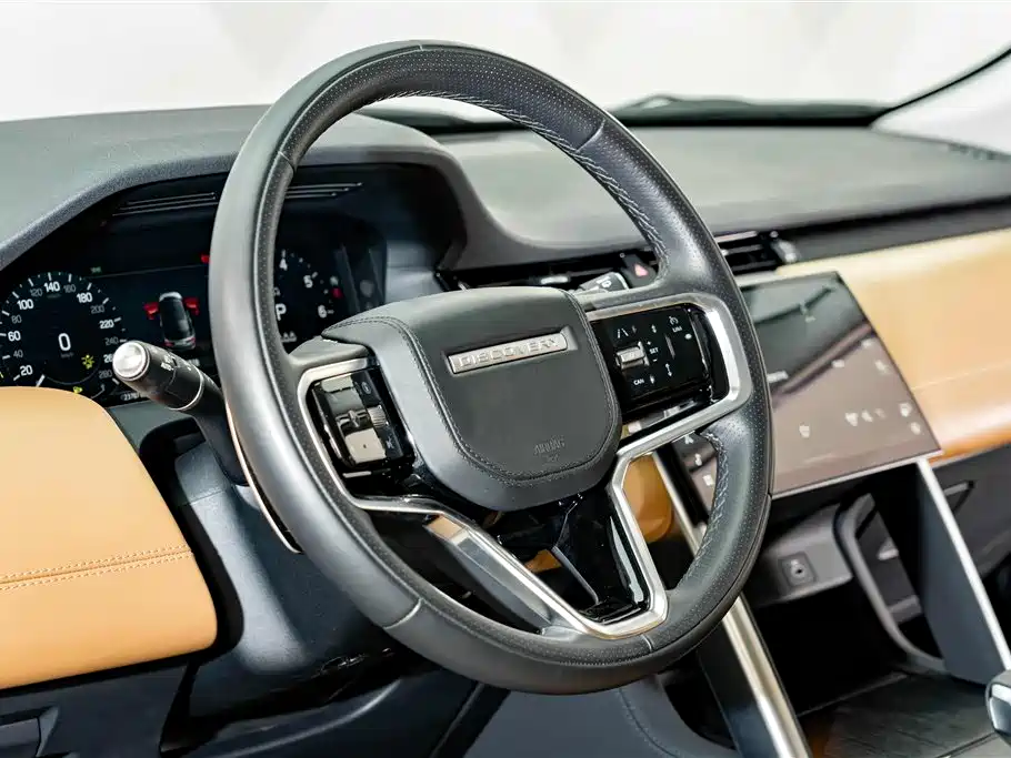 Land Rover Discovery Sport — фото 11