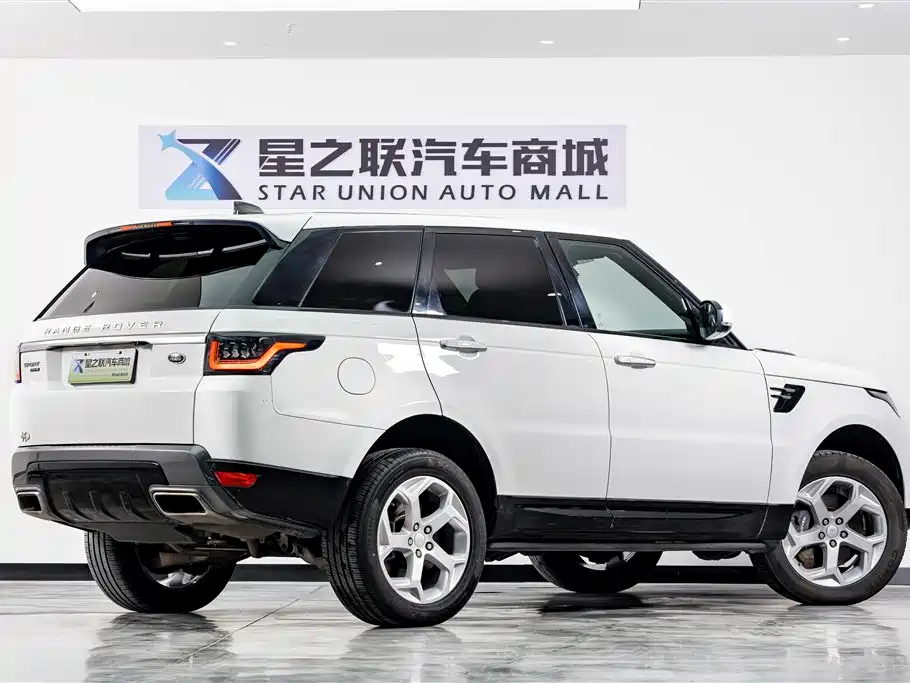 Land Rover Sport PHEV — фото 6