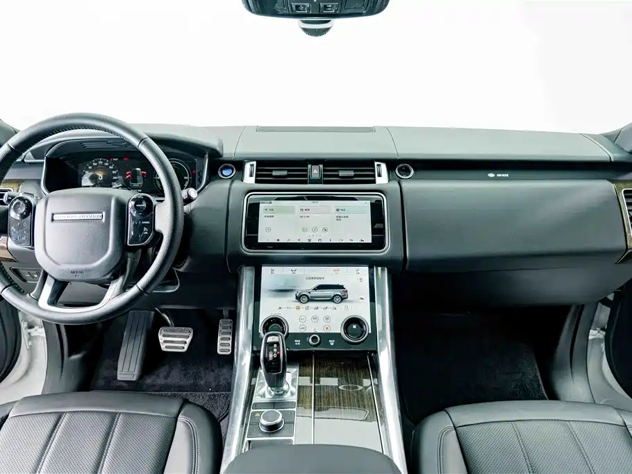 Land Rover Sport PHEV — фото 10