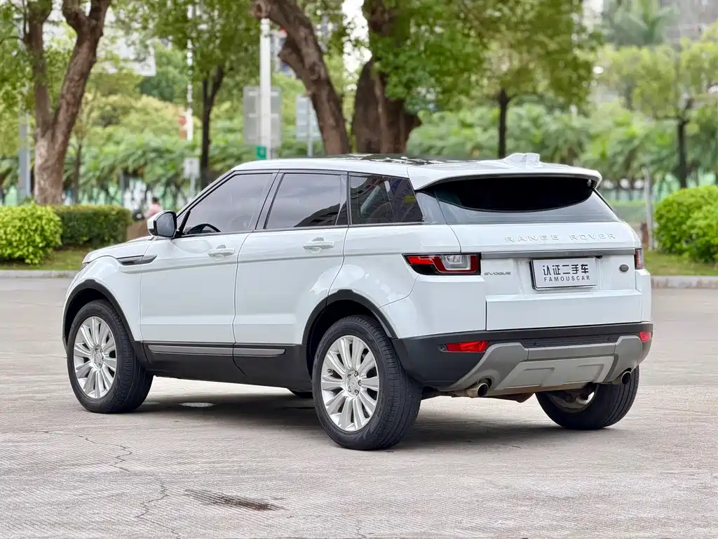 Land Rover Evoque — фото 7