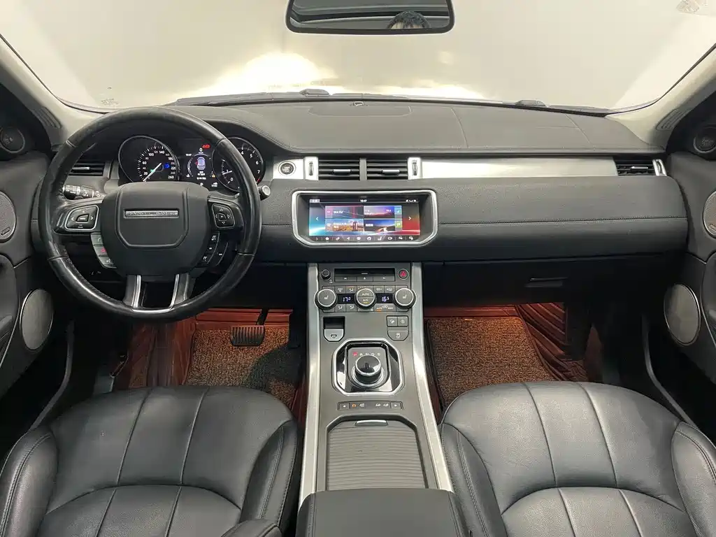 Land Rover Evoque — фото 14