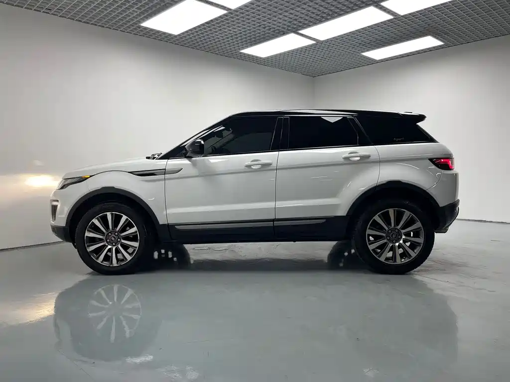Land Rover Evoque — фото 4