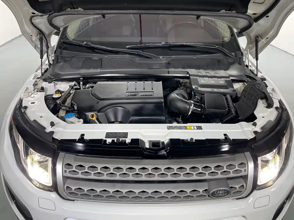 Land Rover Evoque — фото 9