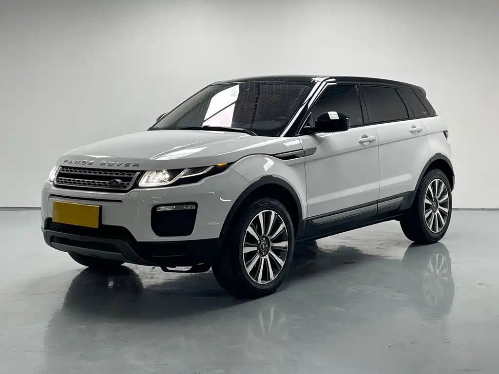 Land Rover Evoque — фото 1