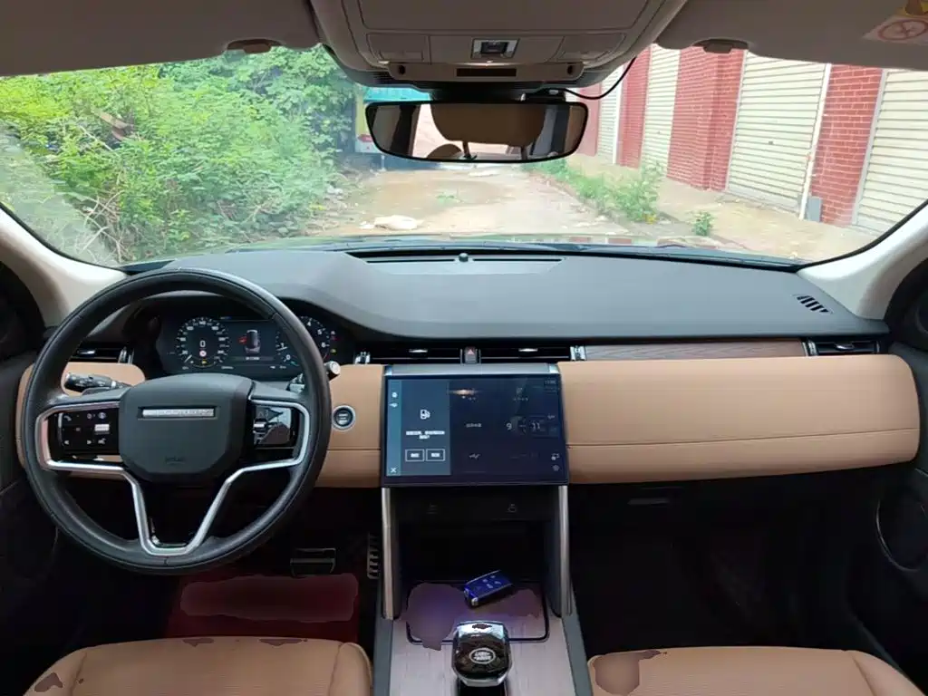 Land Rover Discovery Sport — фото 10