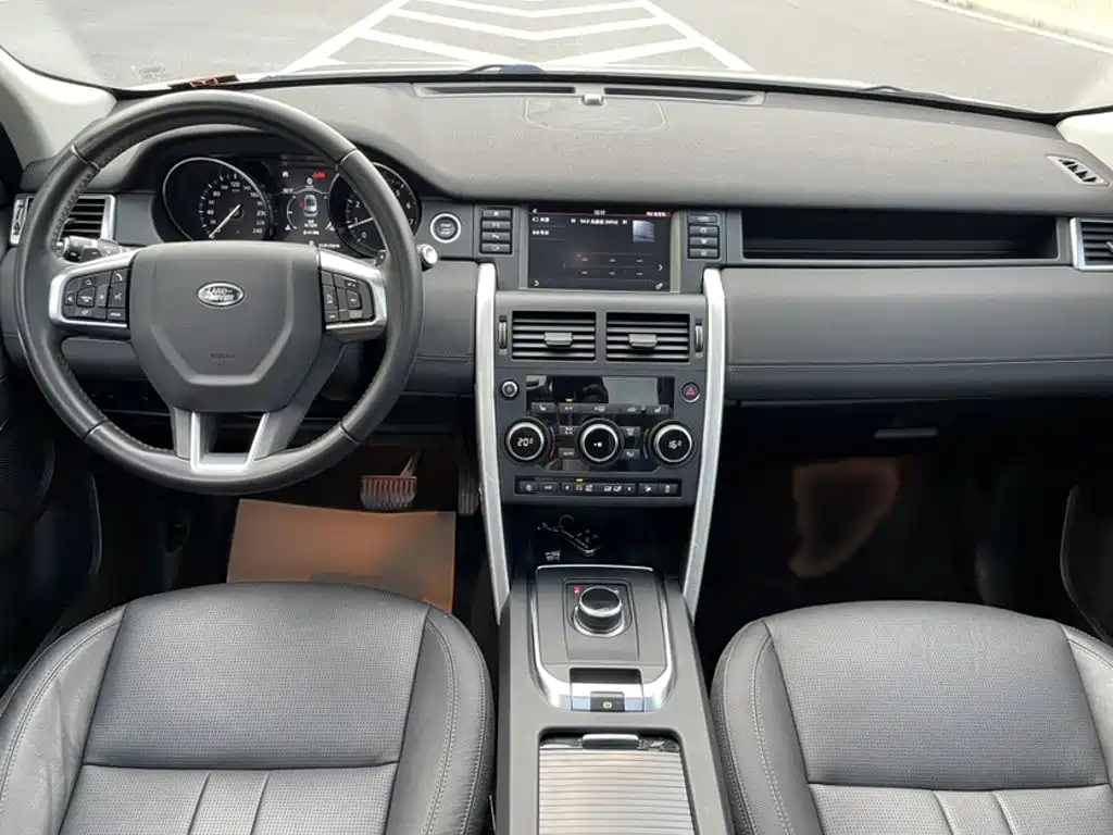 Land Rover Discovery Sport — фото 4