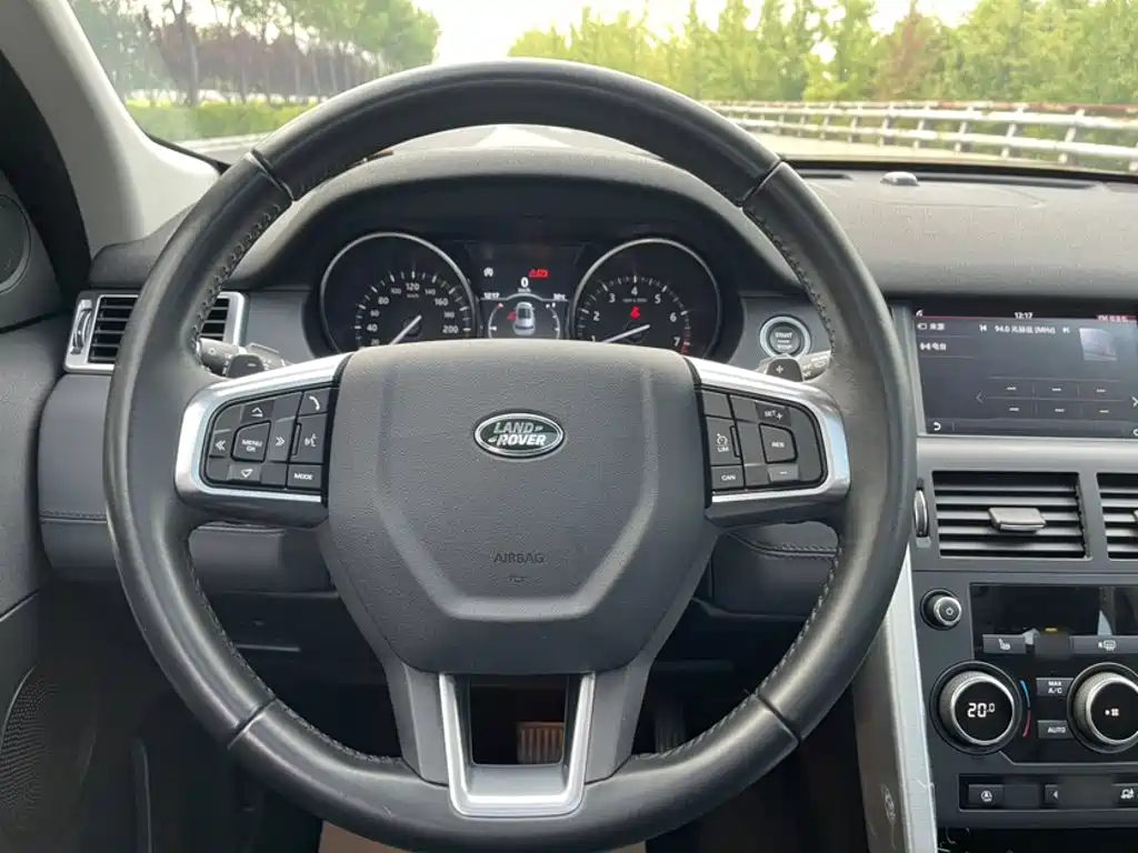 Land Rover Discovery Sport — фото 9