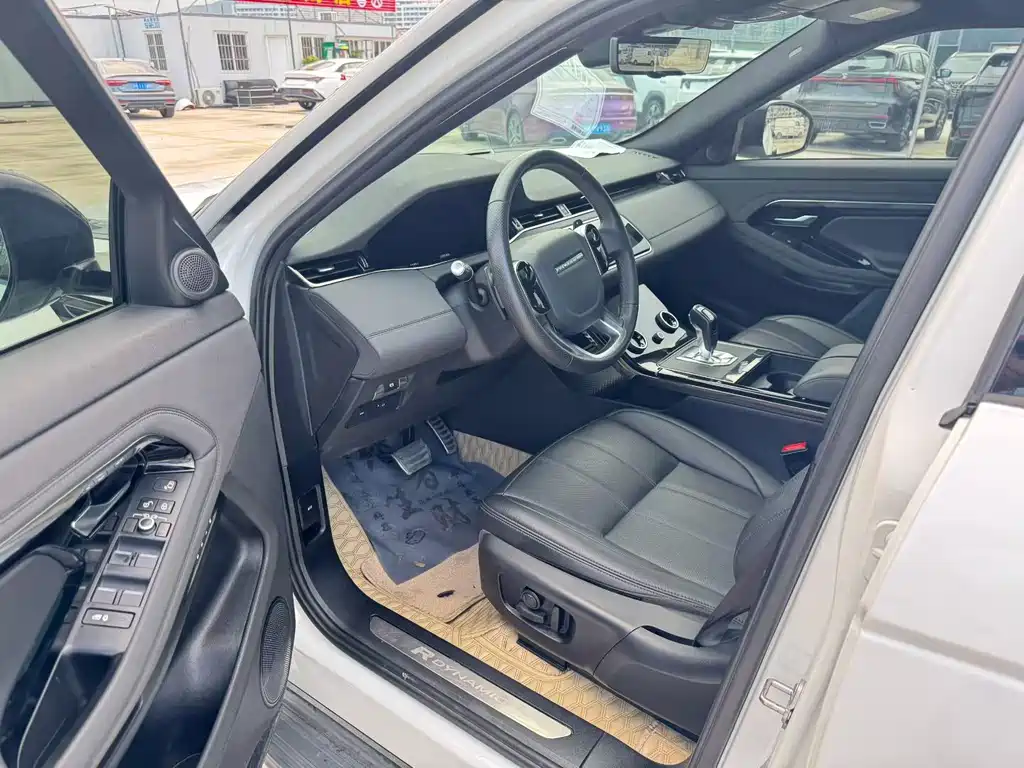 Land Rover Evoque — фото 4