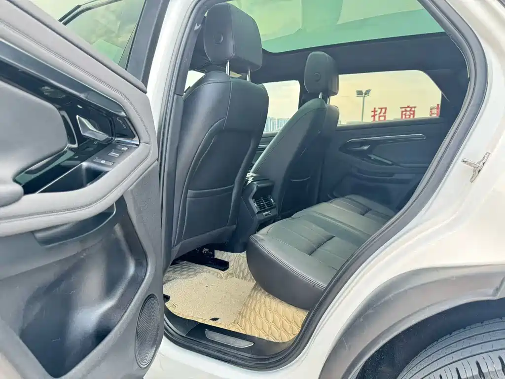 Land Rover Evoque — фото 5