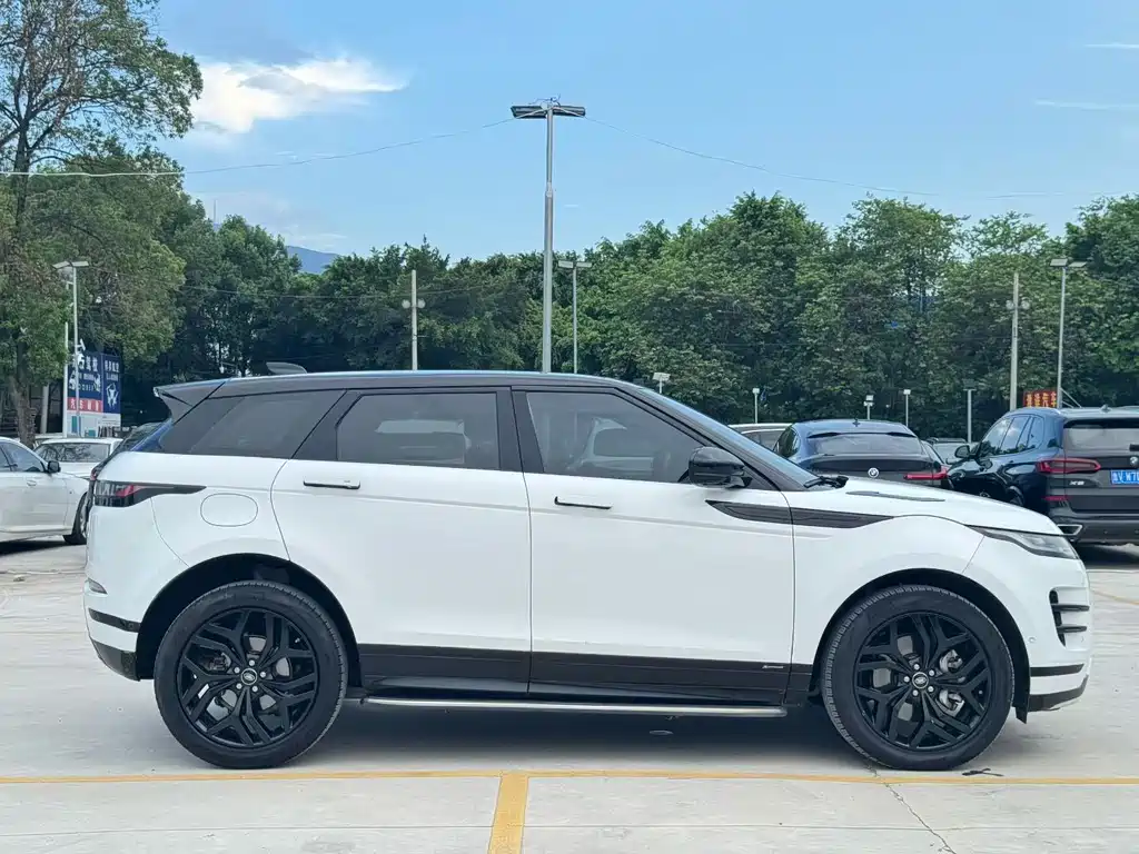 Land Rover Evoque — фото 9