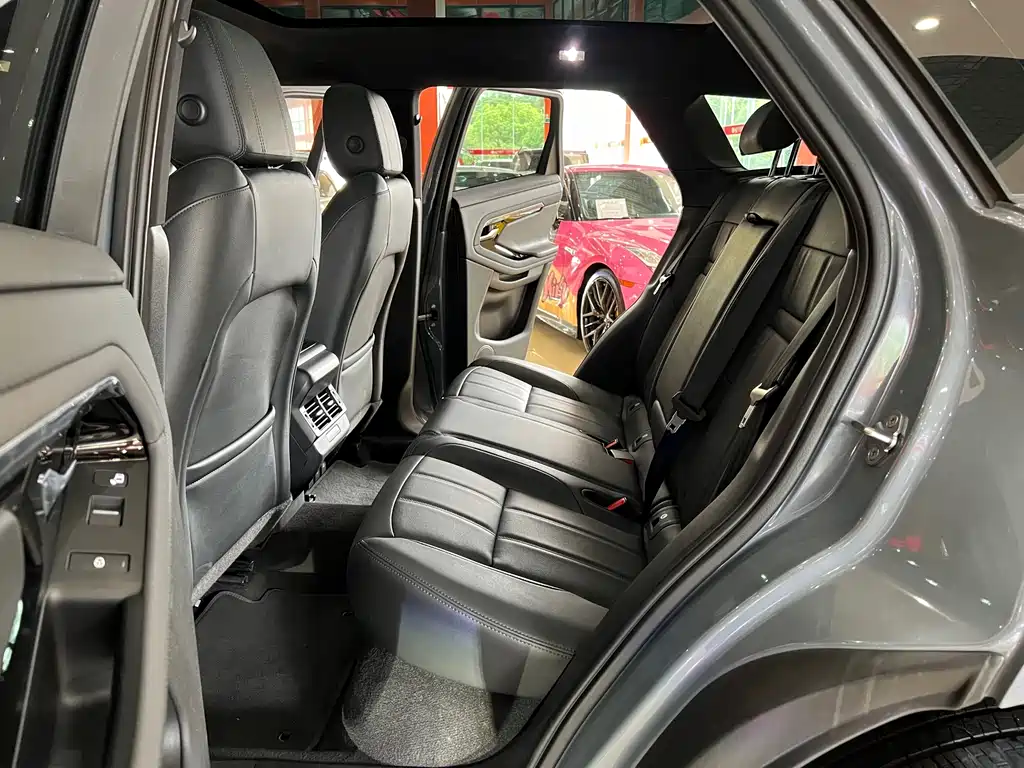 Land Rover Evoque — фото 8