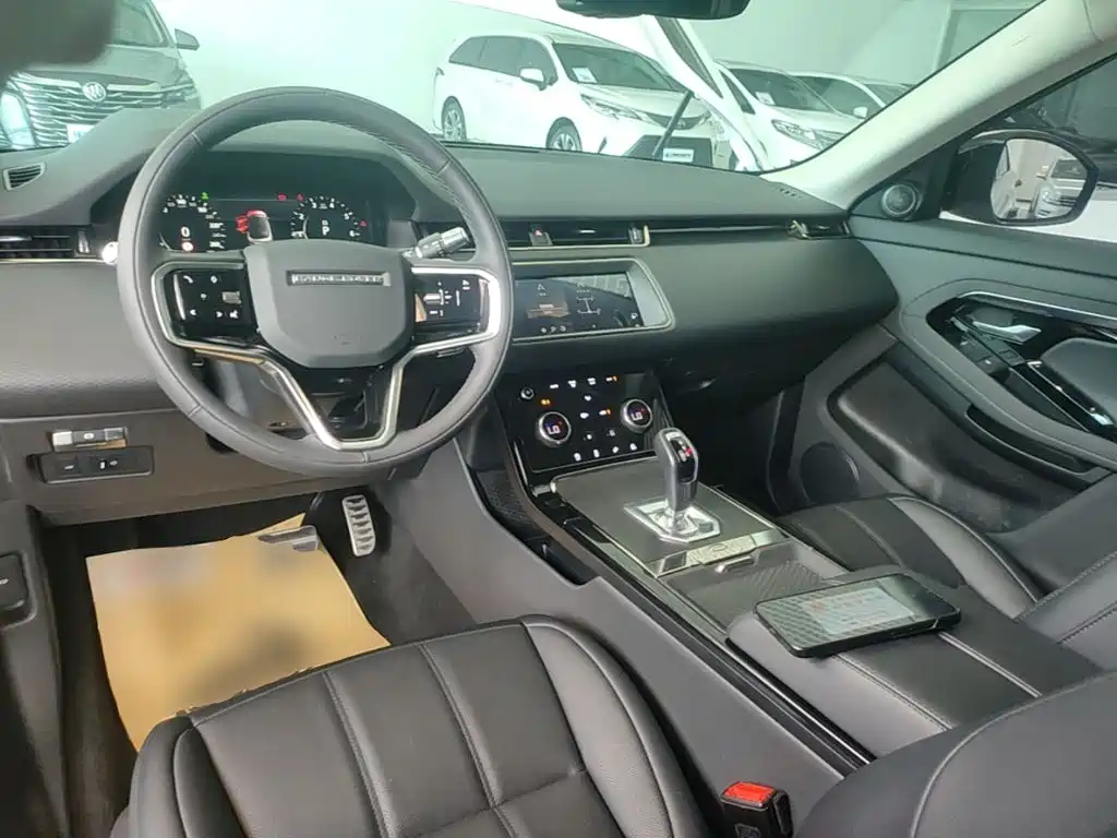 Land Rover Evoque — фото 10