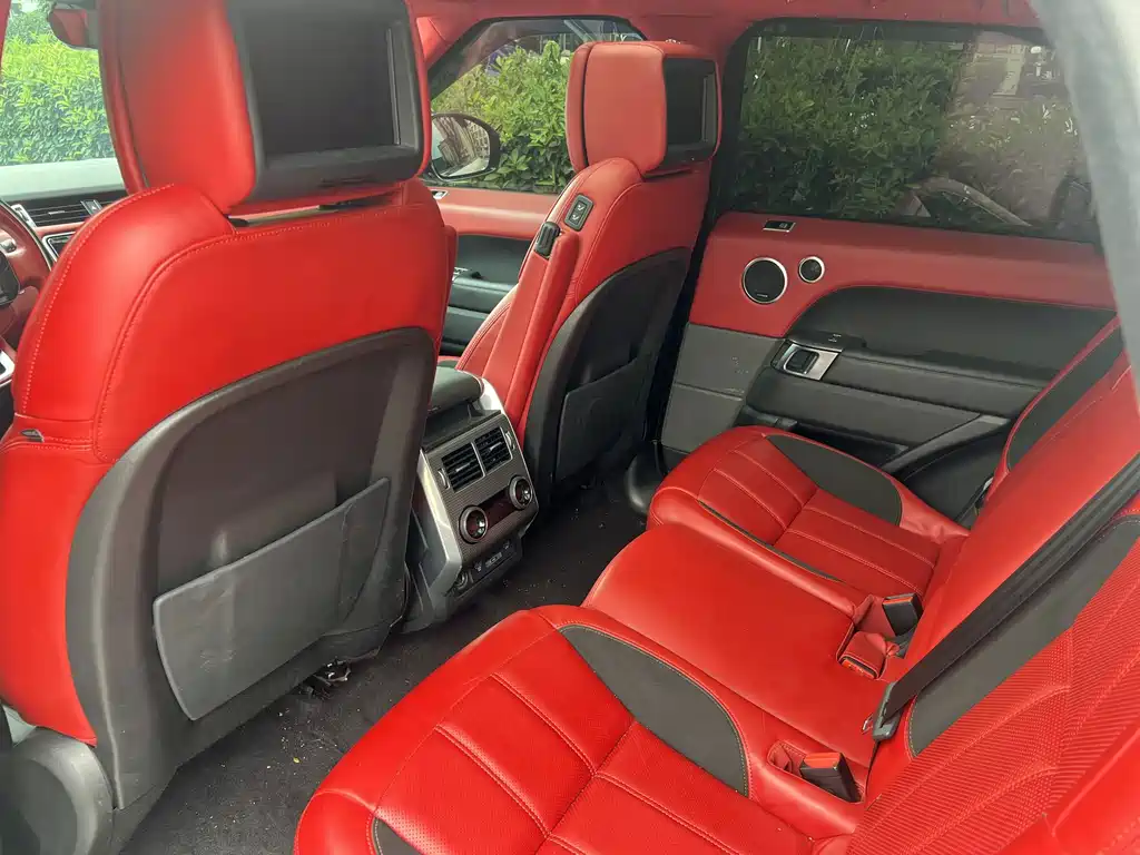 Land Rover Sport — фото 11