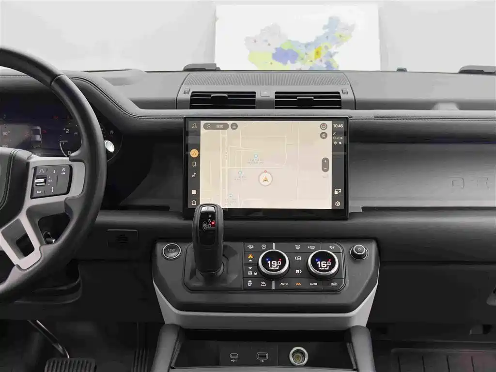 Land Rover Defender — фото 10
