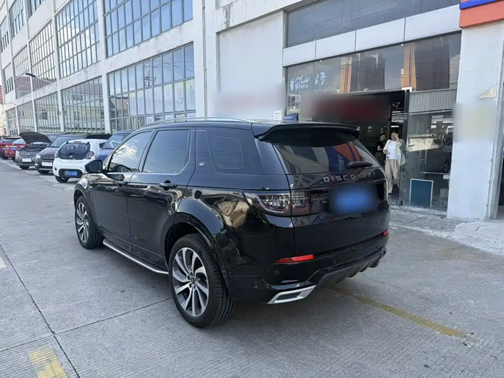 Land Rover Discovery Sport — фото 8