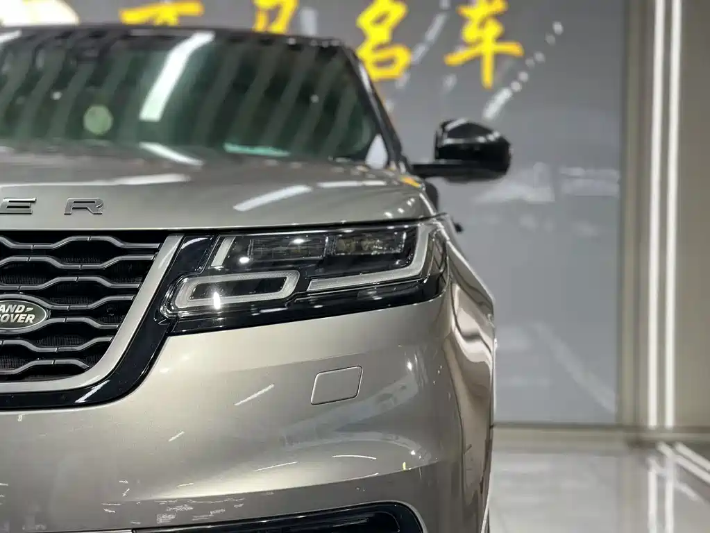 Land Rover Velar — фото 8
