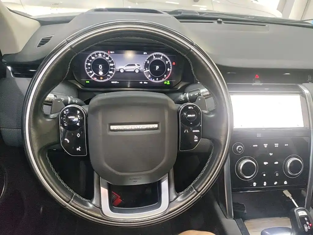 Land Rover Discovery Sport — фото 11